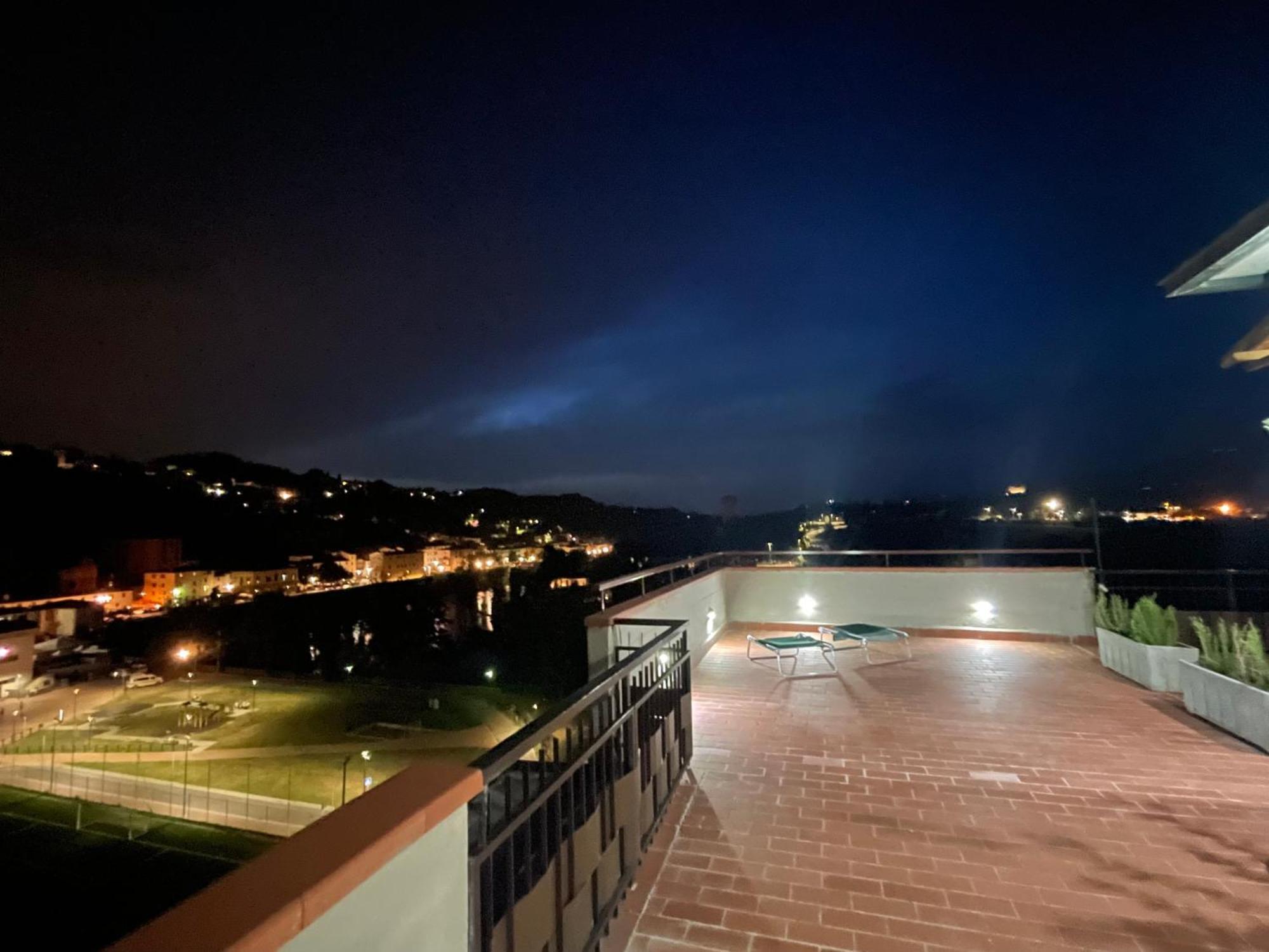 Sesto Piano Apartment Incisa in Val d'Arno Kültér fotó