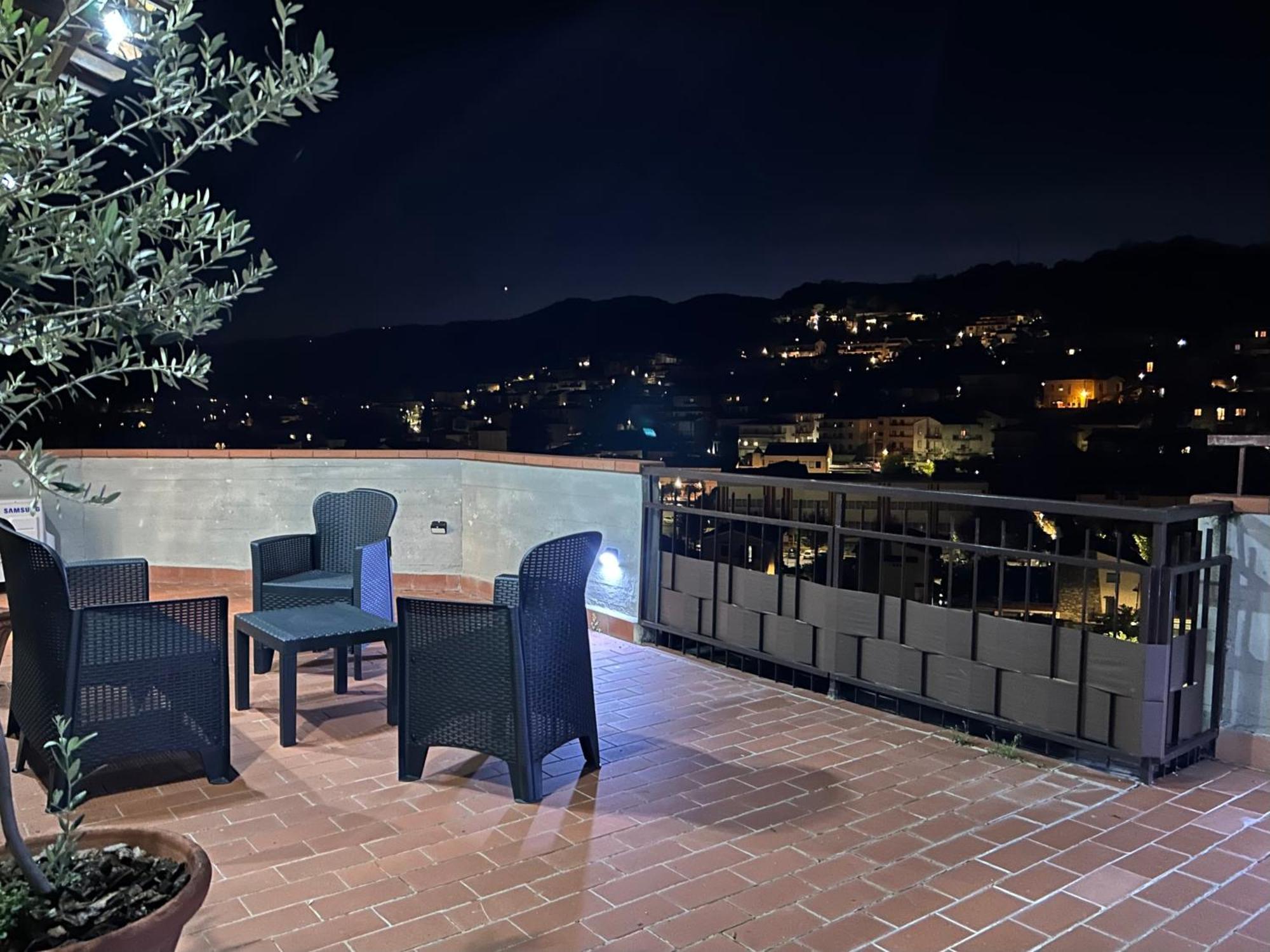 Sesto Piano Apartment Incisa in Val d'Arno Kültér fotó