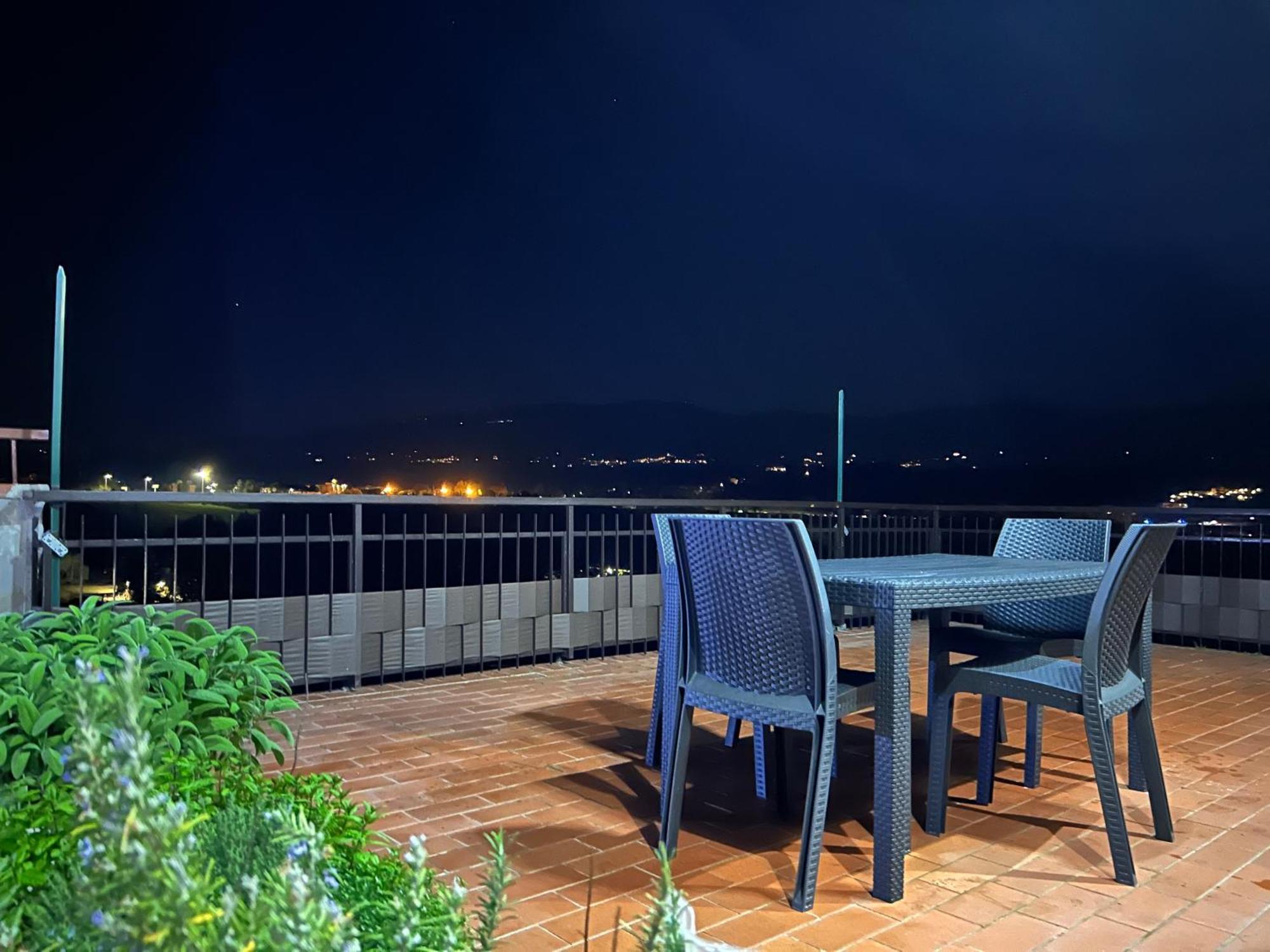 Sesto Piano Apartment Incisa in Val d'Arno Kültér fotó